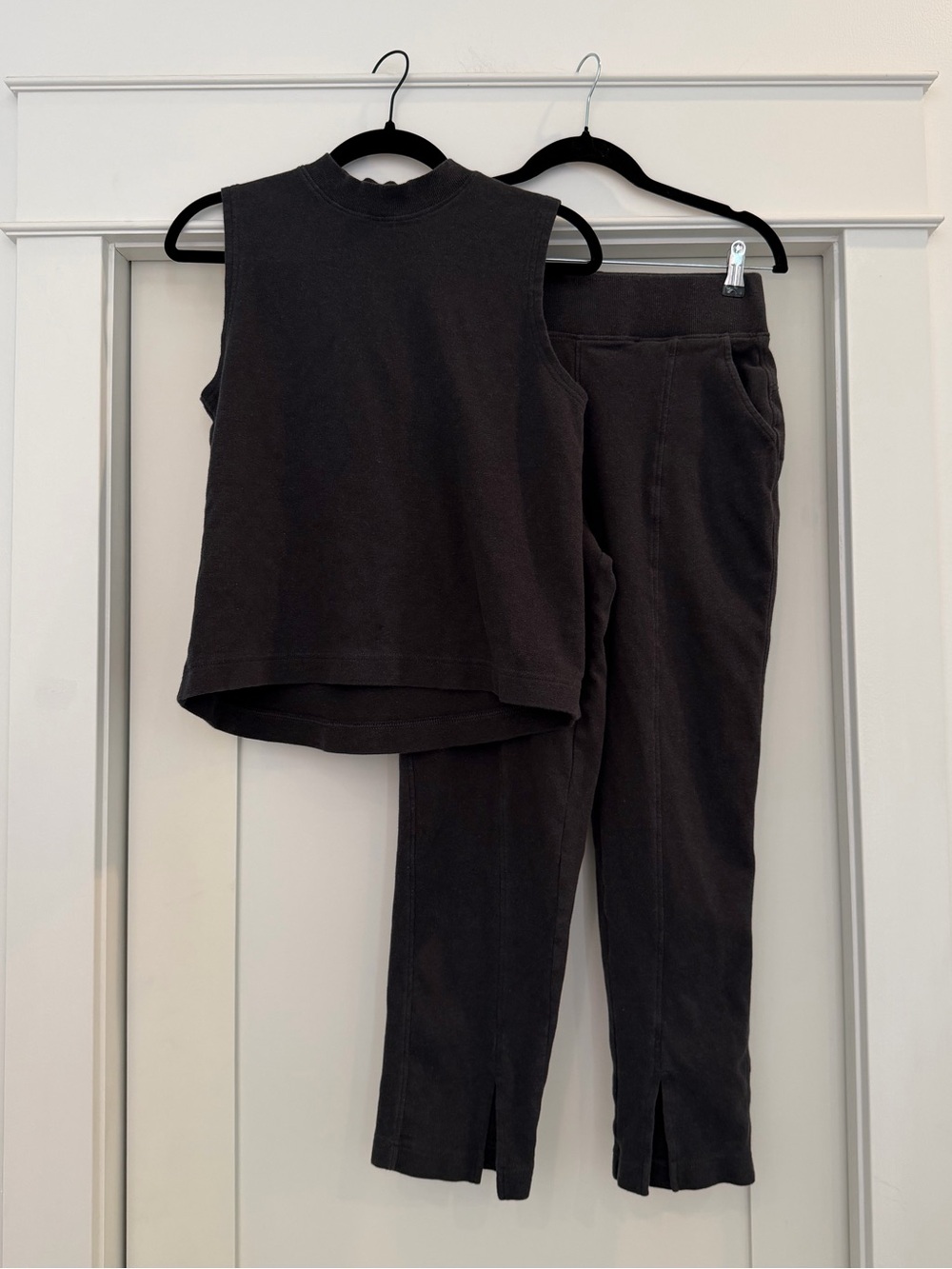 Pact Organic Airplane Mock Neck Shell + Tapered Leg Pant